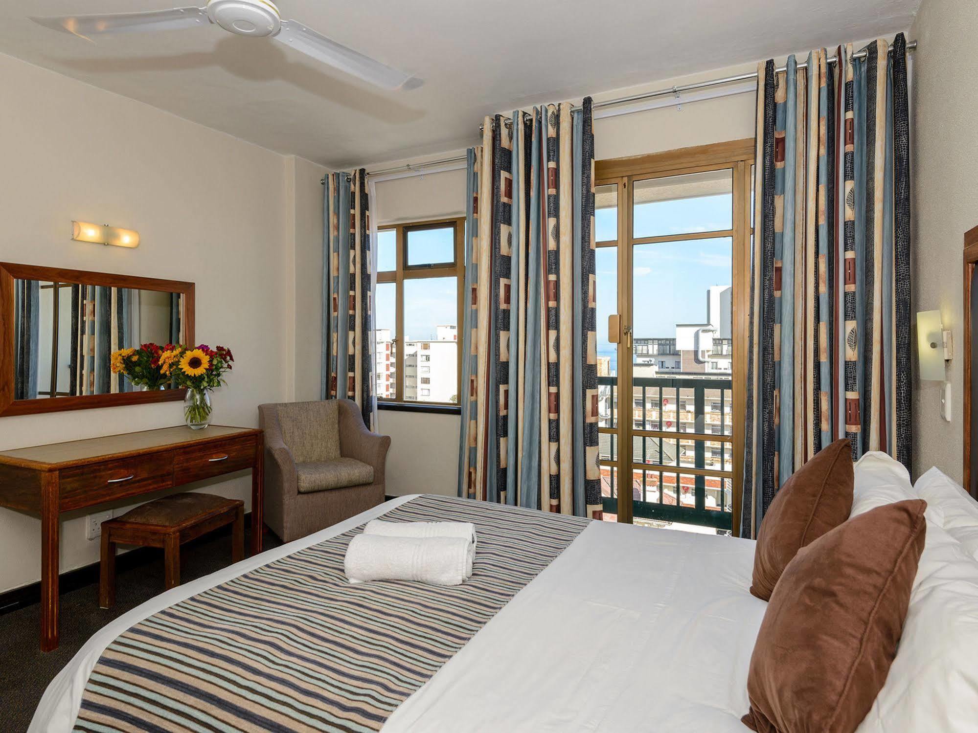 Aparthotel Royal Atlantic Città del Capo Esterno foto